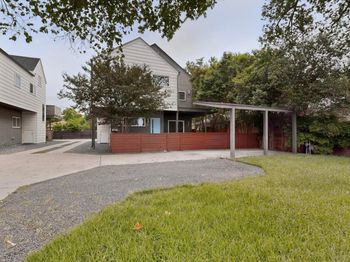 400 W 51st ST