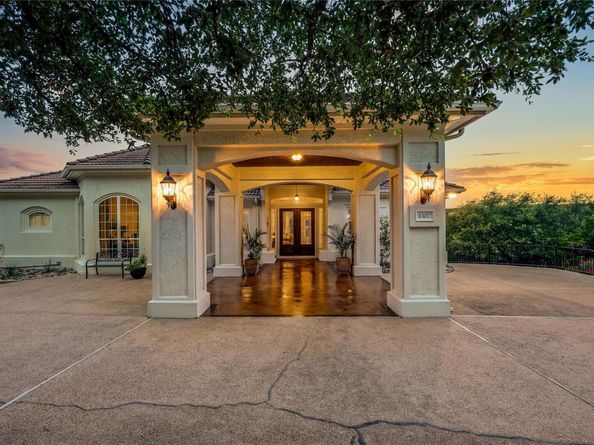 1307 Osprey Ridge LOOP, Lago Vista TX 78645