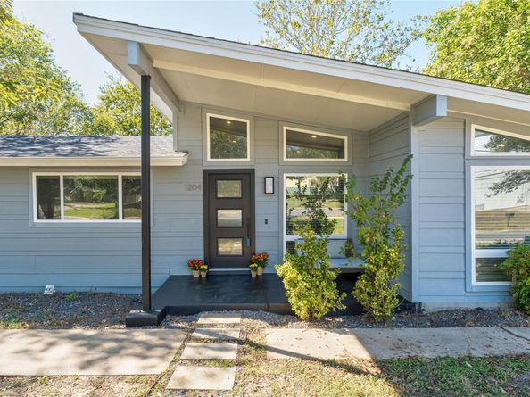 1204 Eleanor ST, Austin TX 78721