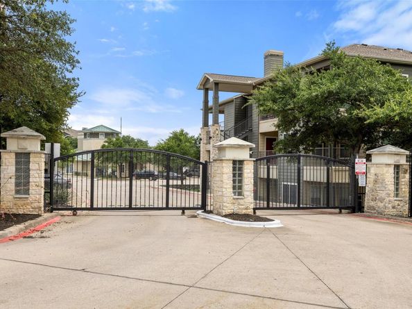 2320 Gracy Farms LN 323, Austin TX 78758