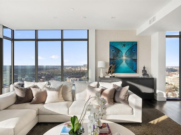 501 West Ave 3304, Austin TX 78701