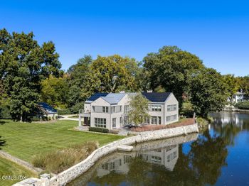 3 Coves End Road