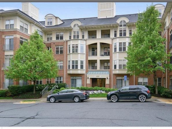 1855 Stratford Park 214, Reston VA 20190