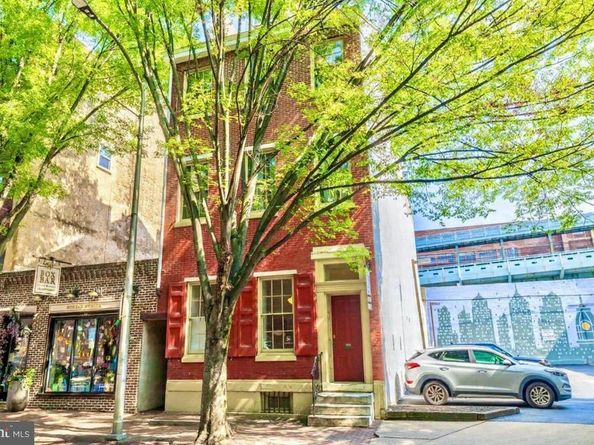 239 Race Street A, Philadelphia PA 19106