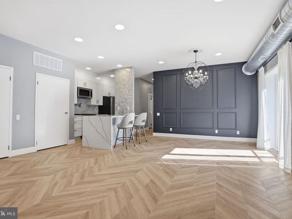 182 Gay Street 1101, Philadelphia PA 19128