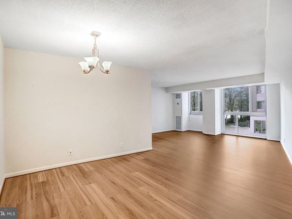 4601 N Park Avenue 209J, Chevy Chase MD 20815