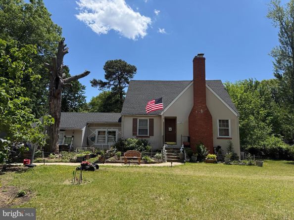 5520 Dawes Avenue, Alexandria VA 22311