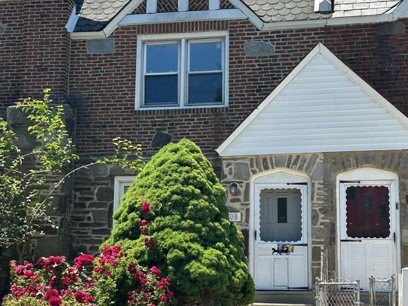 608 Briarcliff Road, Upper Darby PA 19082