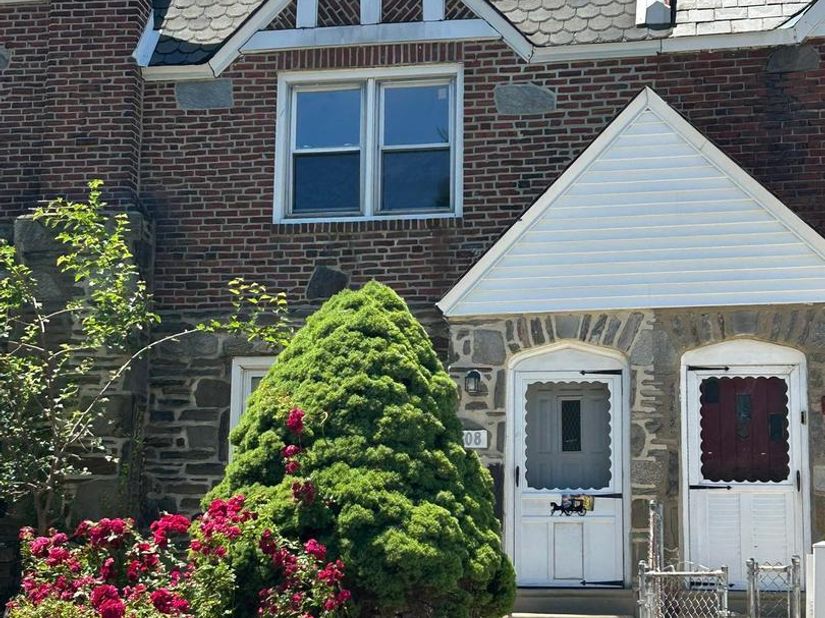 608 Briarcliff Road, Upper Darby PA 19082