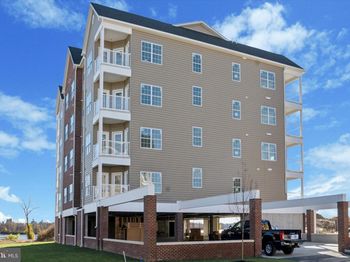 16444 River View Drive