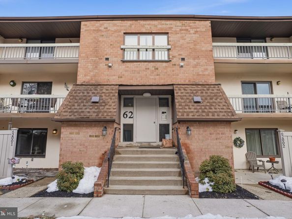 62204 Delaire Landing Road 204, Philadelphia PA 19114