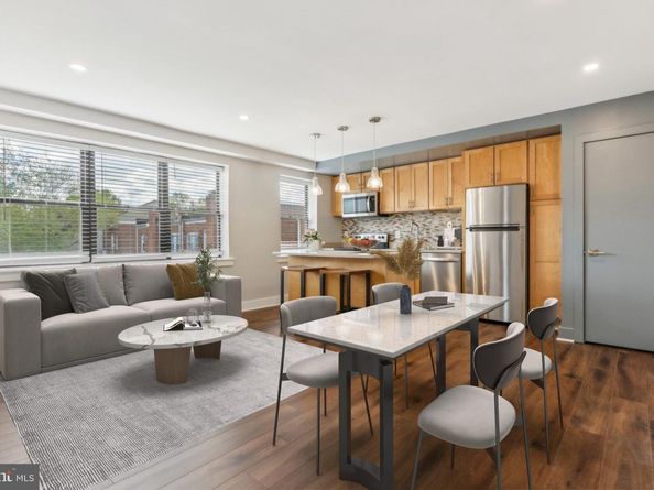 212 Oakwood Street SE 218, Washington DC 20032