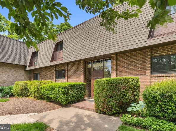 11620 Vantage Hill Road 22B, Reston VA 20190