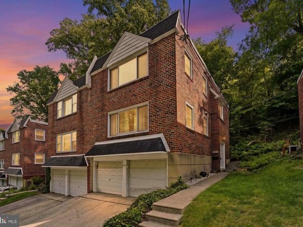 636 Green Lane, Philadelphia PA 19128