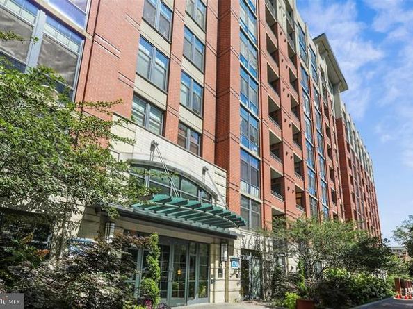 1021 N Garfield Street 804, Arlington VA 22201