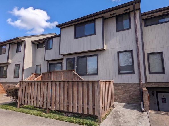 1667 Westwind Way 1667, Mclean VA 22102