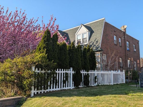 1803 Hoffnagle Street, Philadelphia PA 19152
