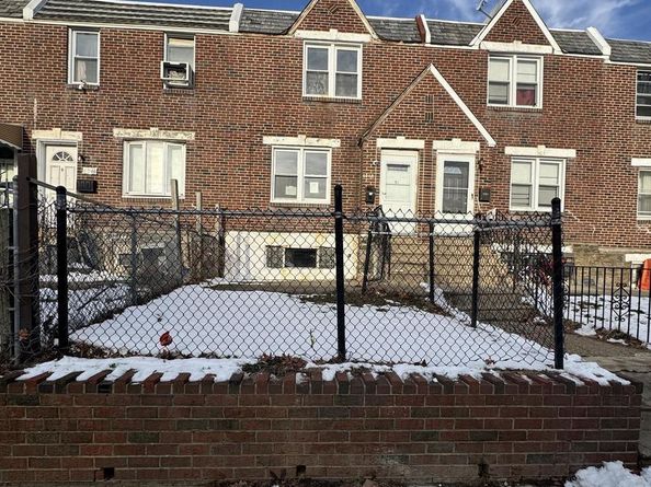 6048 Agusta Street, Philadelphia PA 19149