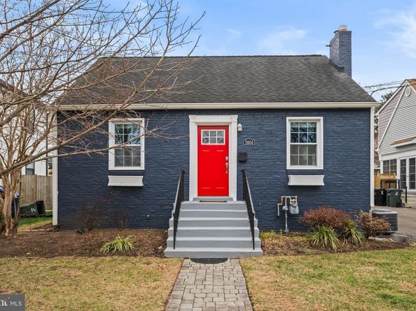 2604 1st Street S, Arlington VA 22204