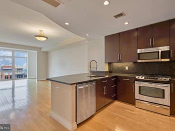 8220 Crestwood Heights Drive