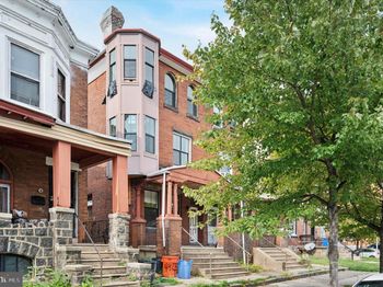 4923 Warrington Avenue