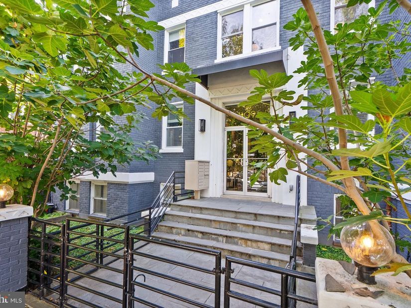 1409 G Street NE 22, Washington DC 20002