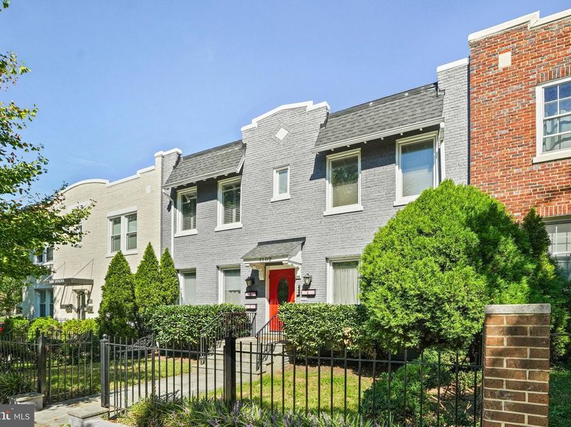 1102 Holbrook Terrace NE 3, Washington DC 20002