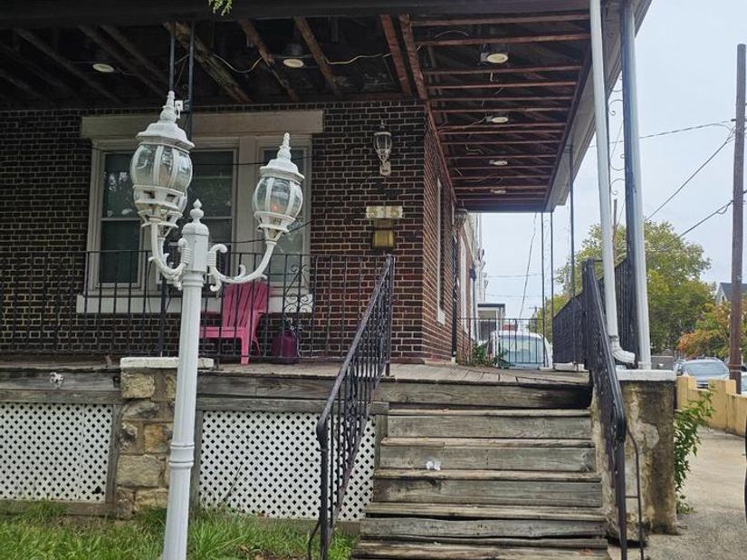 515 Robbins Street, Philadelphia PA 19111
