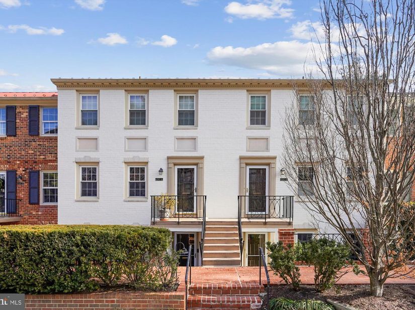 3263 Sutton Place NW C, Washington DC 20016