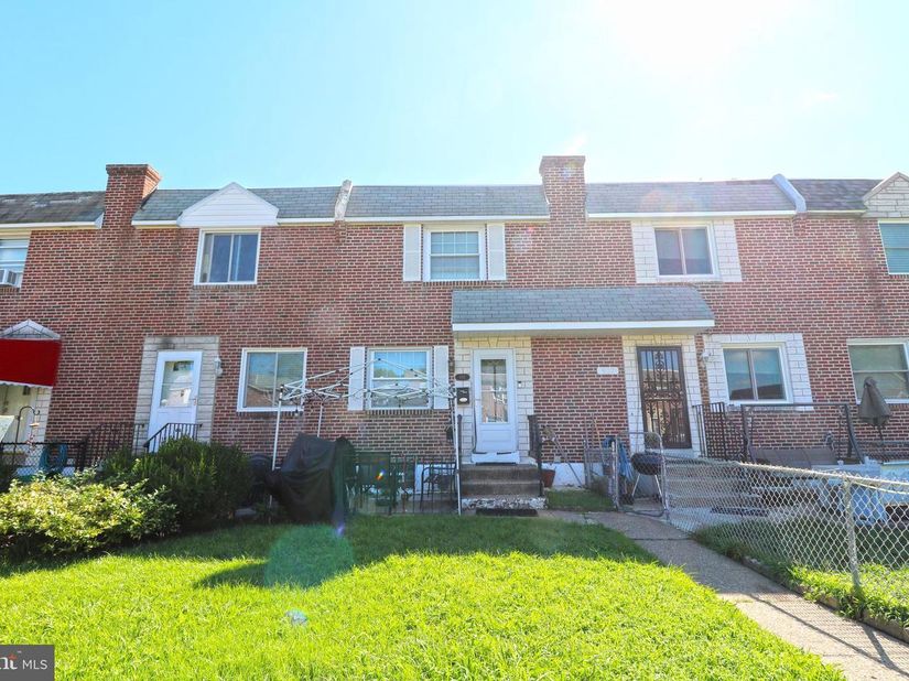 905 Delview Drive, Folcroft PA 19032