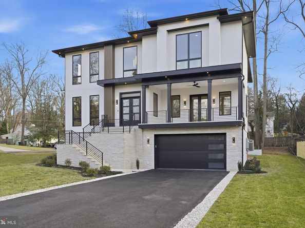 6913 Berkeley St, Falls Church VA 22043