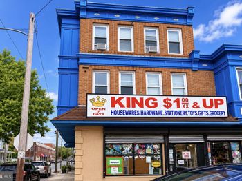 2200 W Erie Avenue