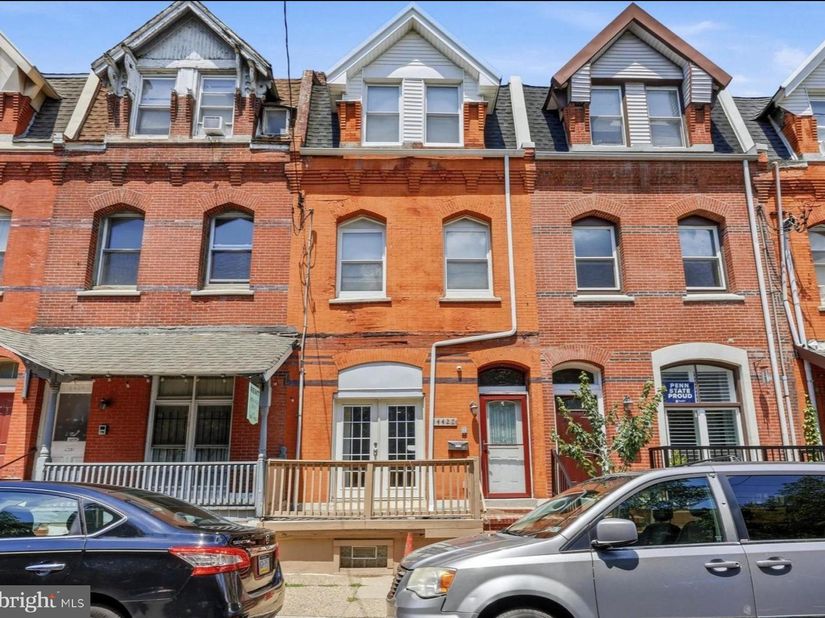 4427 Sansom Street, Philadelphia PA 19104