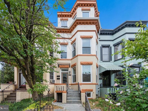 59 R Street NE 1, Washington DC 20002