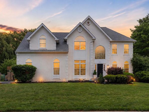 2059 Dawn Lane, Newtown PA 18940