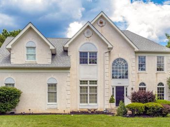 2059 Dawn Lane