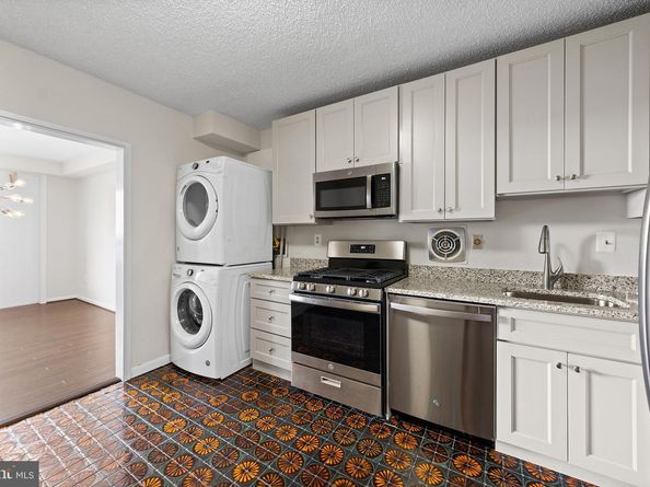3701 S George Mason Drive 1606N, Falls Church VA 22041
