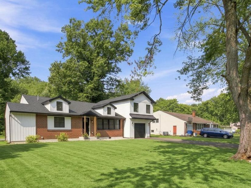 50 Manor Lane, Yardley PA 19067