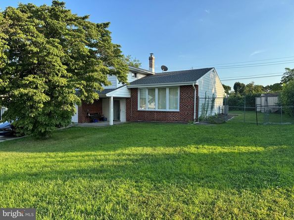 122 Pocasset Road, Philadelphia PA 19115