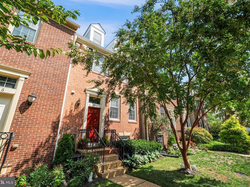 1258 Quaker Hill Drive, Alexandria VA 22314