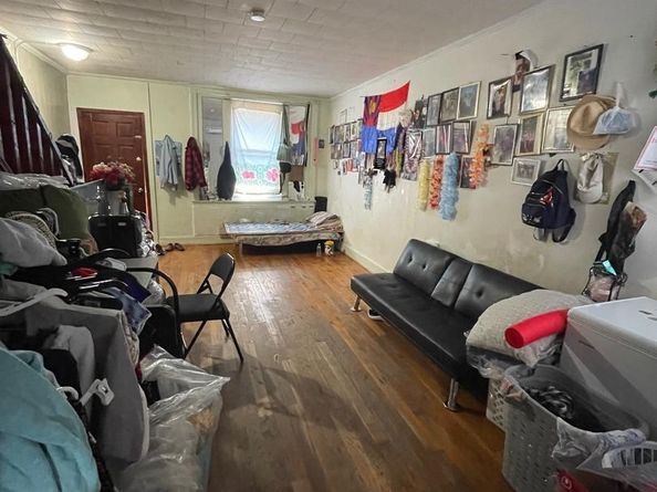 2608 S 2nd Street, Philadelphia PA 19148