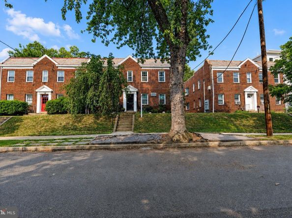 2228 40TH Street NW 2, Washington DC 20007