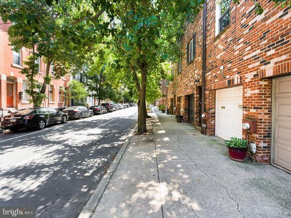 1718 Bainbridge Street A, Philadelphia PA 19146