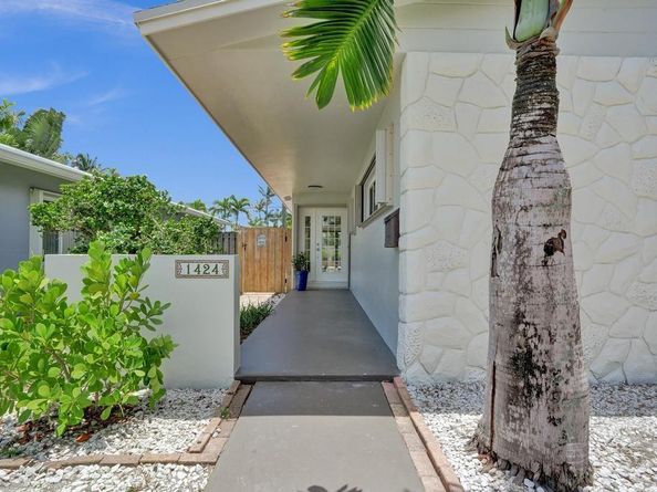1424 Adams St, Hollywood FL 33020