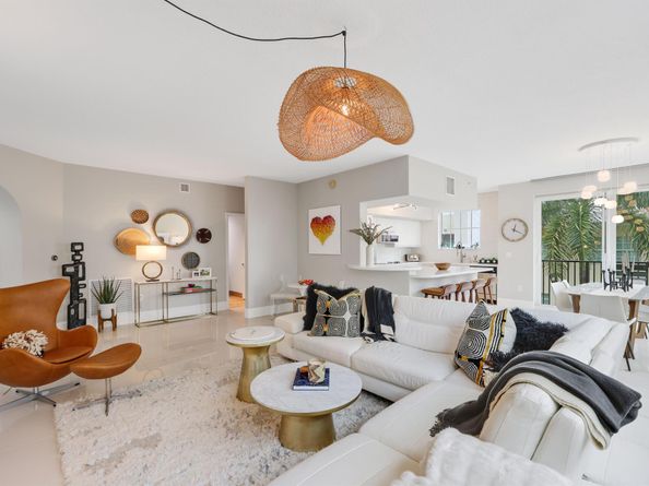 235 NE 1st Street 411, Delray Beach FL 33444