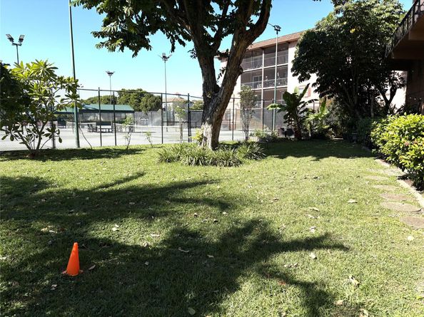 620 Tennis Club Dr 105, Fort Lauderdale FL 33311