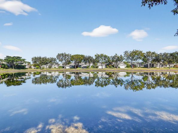 7811 Rockford Road, Boynton Beach FL 33472