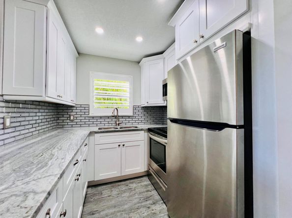 126 Sheffield F, West Palm Beach FL 33417