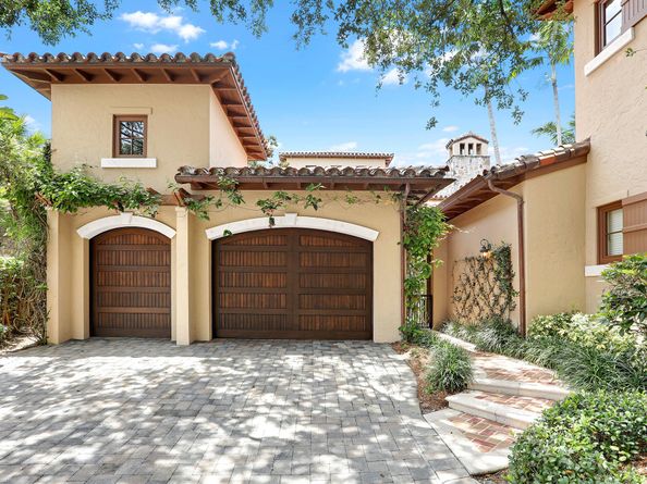 308 Villa Drive Drive, Jupiter FL 33477