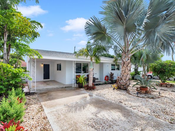 1720 N L Street, Lake Worth Beach FL 33460